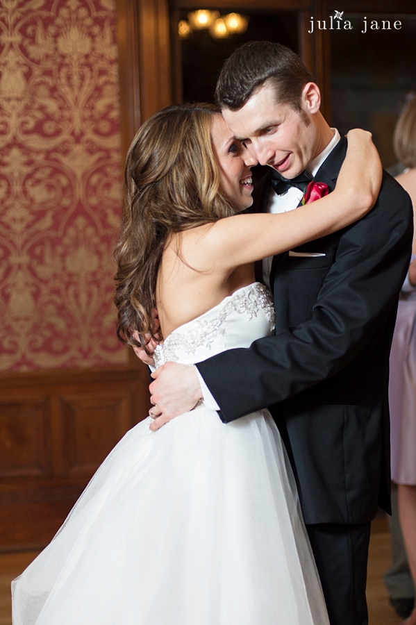 Cairnwood Estate Wedding by Wedding Photographer Julia Jane Studios